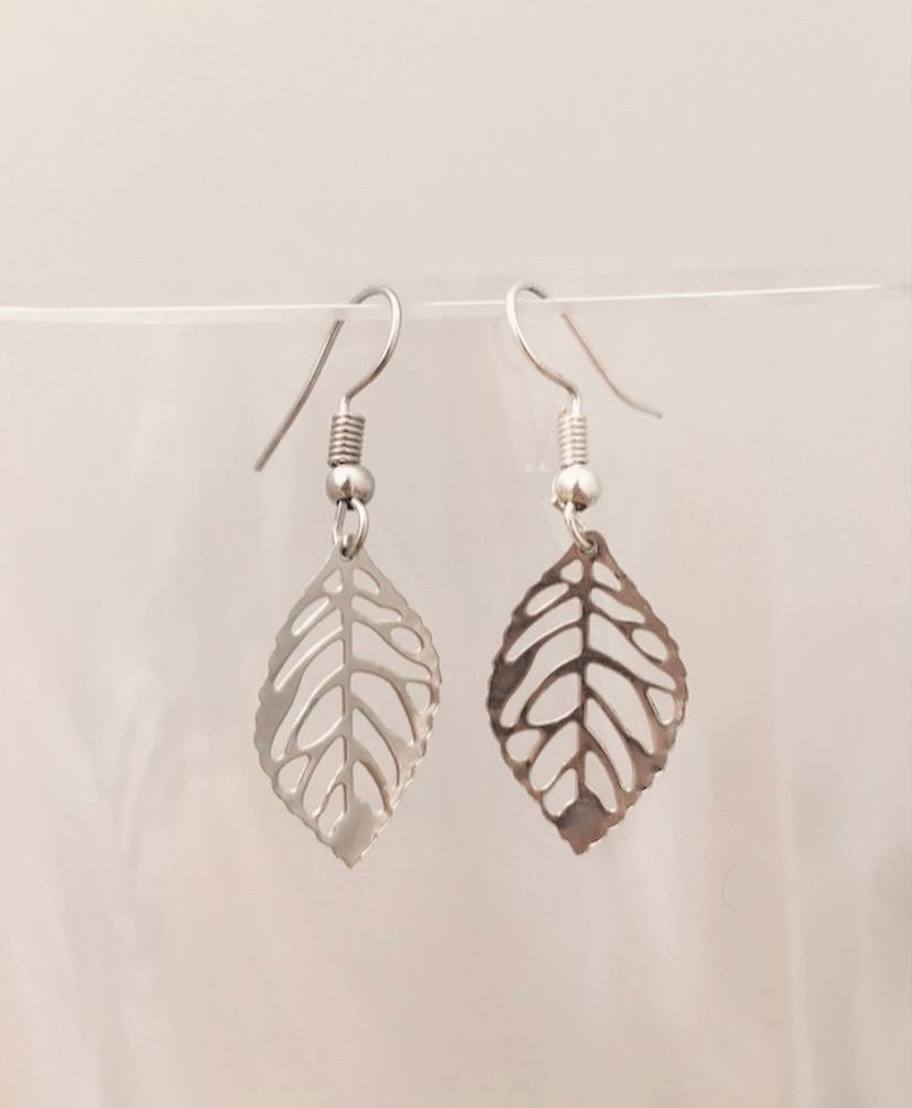 PENDIENTES LEAF